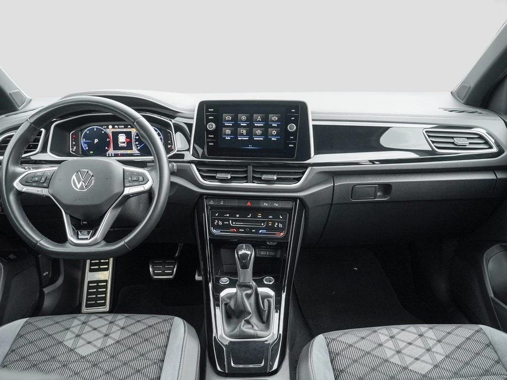 Volkswagen-T-Roc-image-11