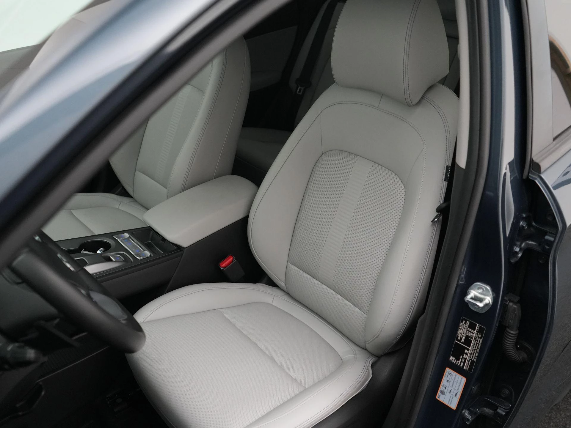 Hyundai Kona EV Business 64 kWh
