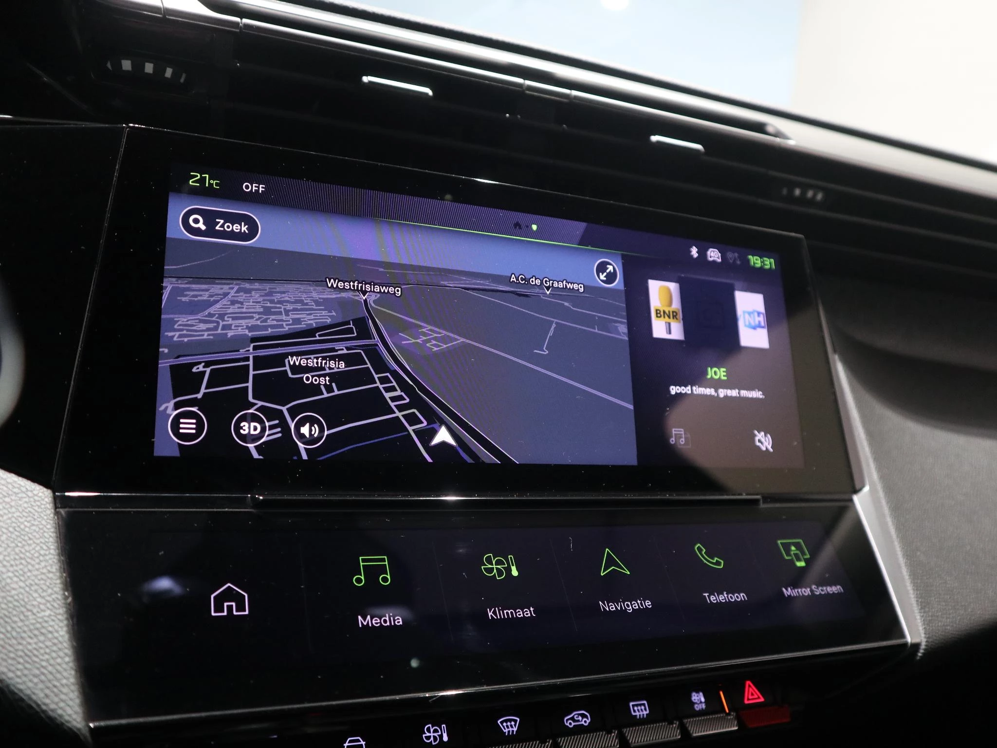 Peugeot-308-image-15