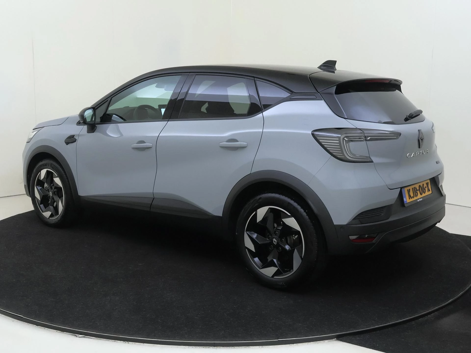 Renault Captur 1.8 E-Tech full hybrid 160 techno