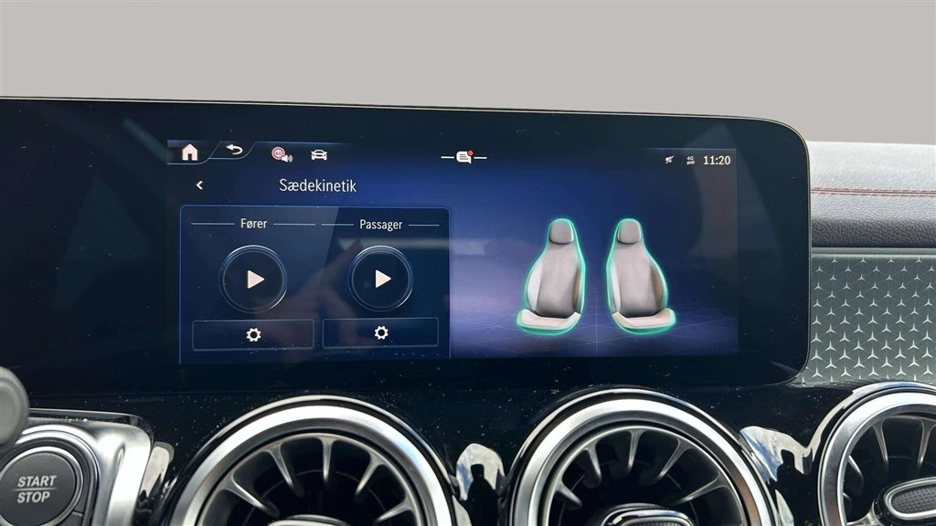 Mercedes-Benz-EQB-image-16