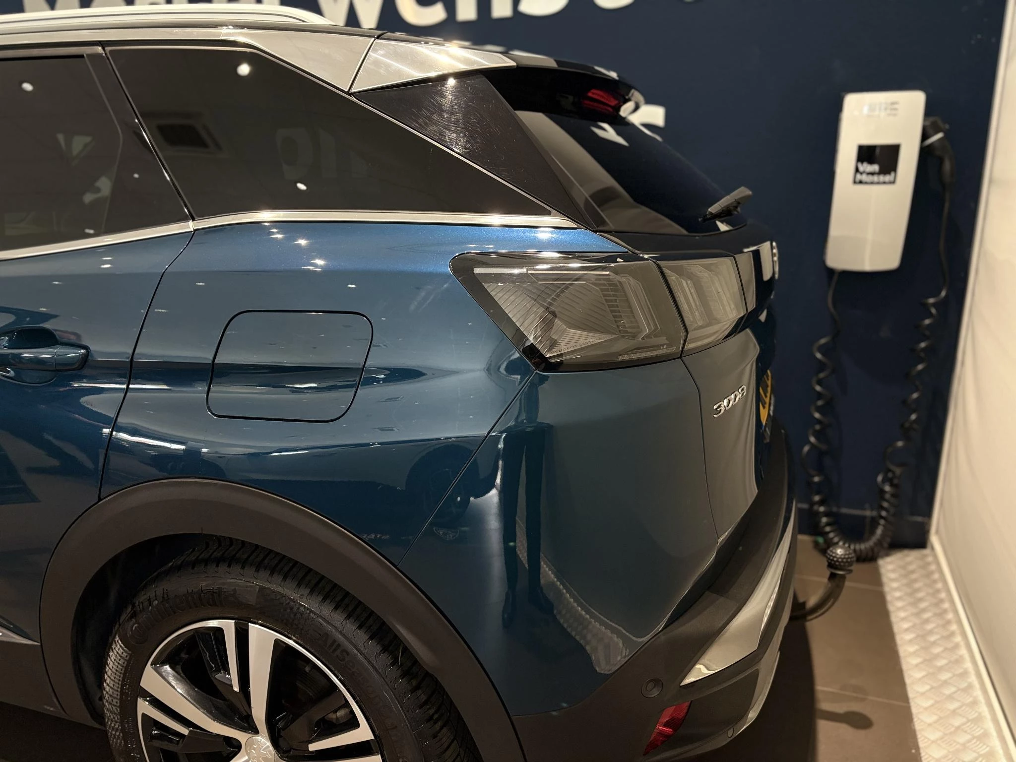 Peugeot 3008 1.6 HYbrid 225 GT
