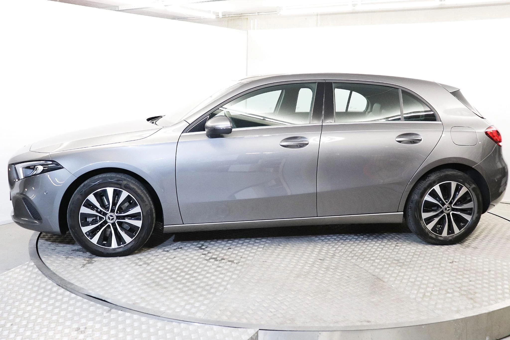 Mercedes-Benz Classe A A 250 e Business Line