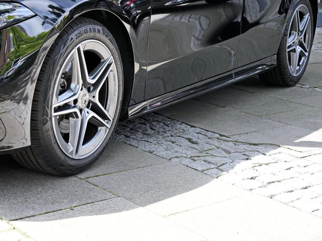 Mercedes-Benz-A-Klasse 200-image-6