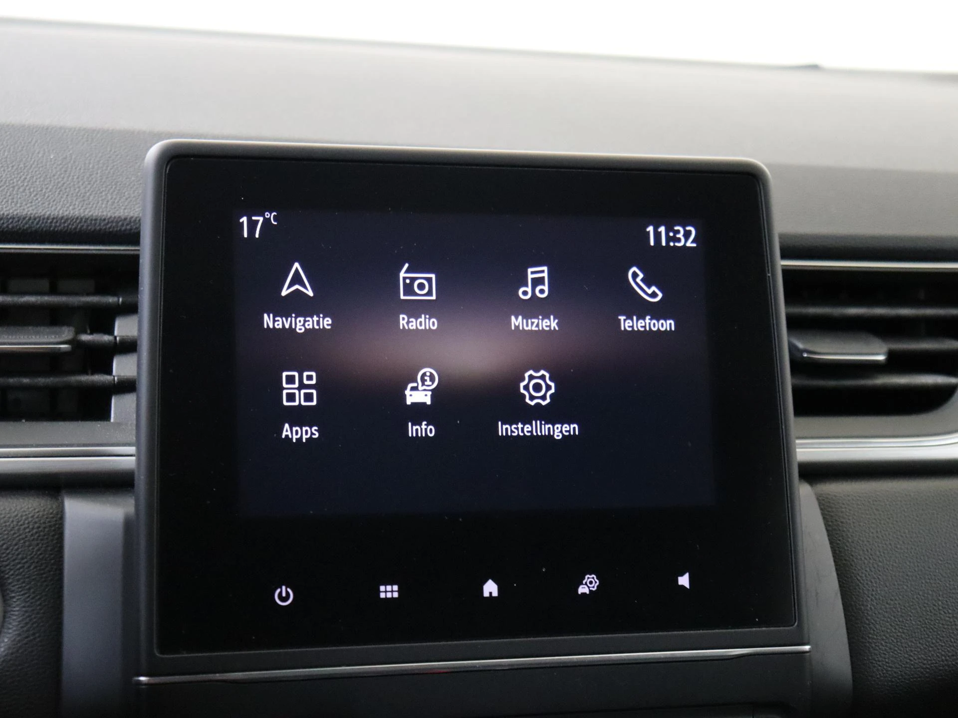 Renault-Captur-image-17