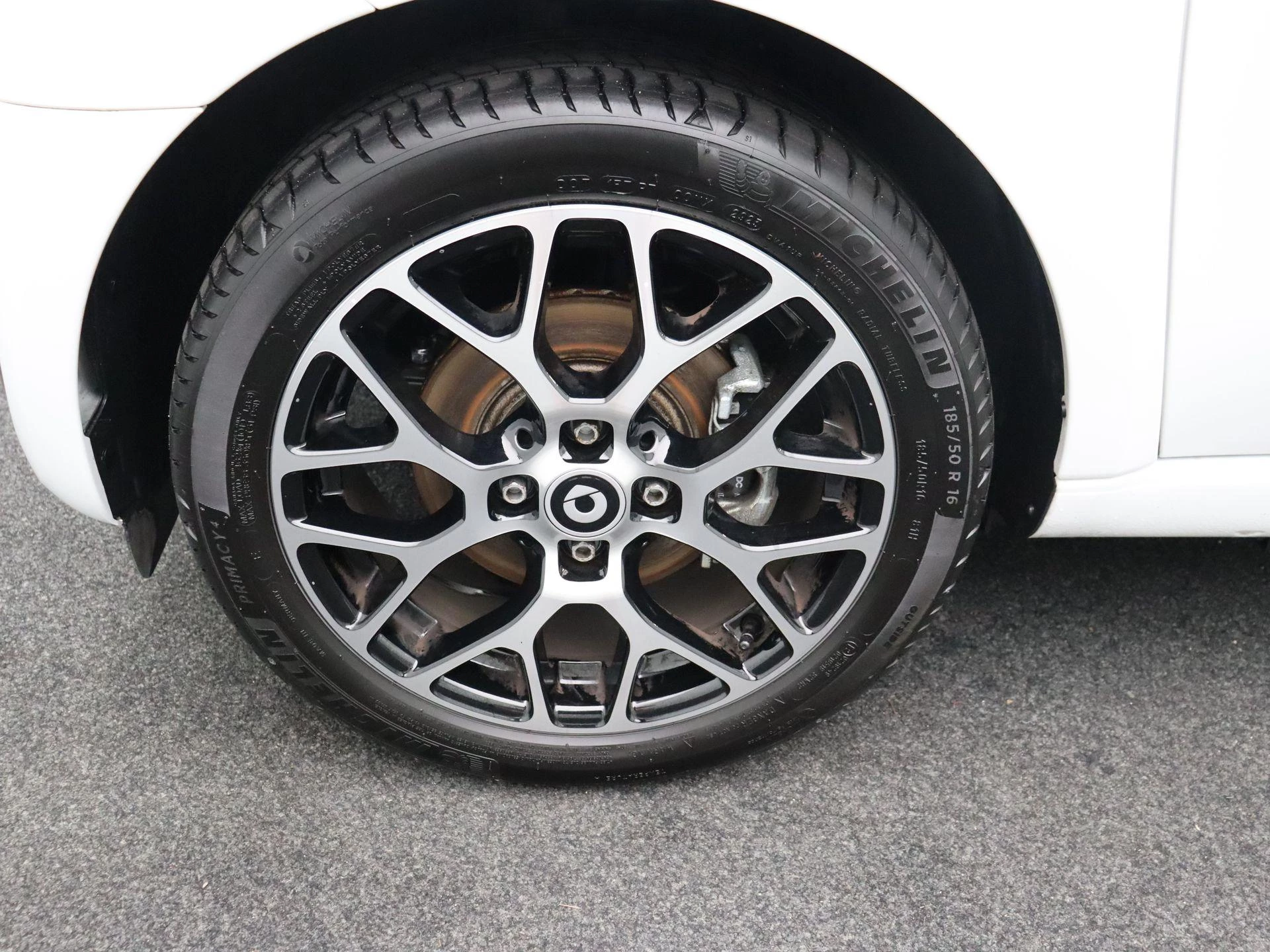 smart Fortwo coupé Elektromotor 60kW Comfort+