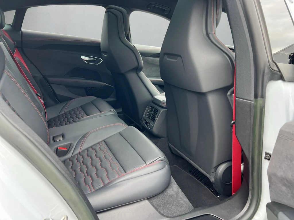 Audi-e-tron GT-image-11