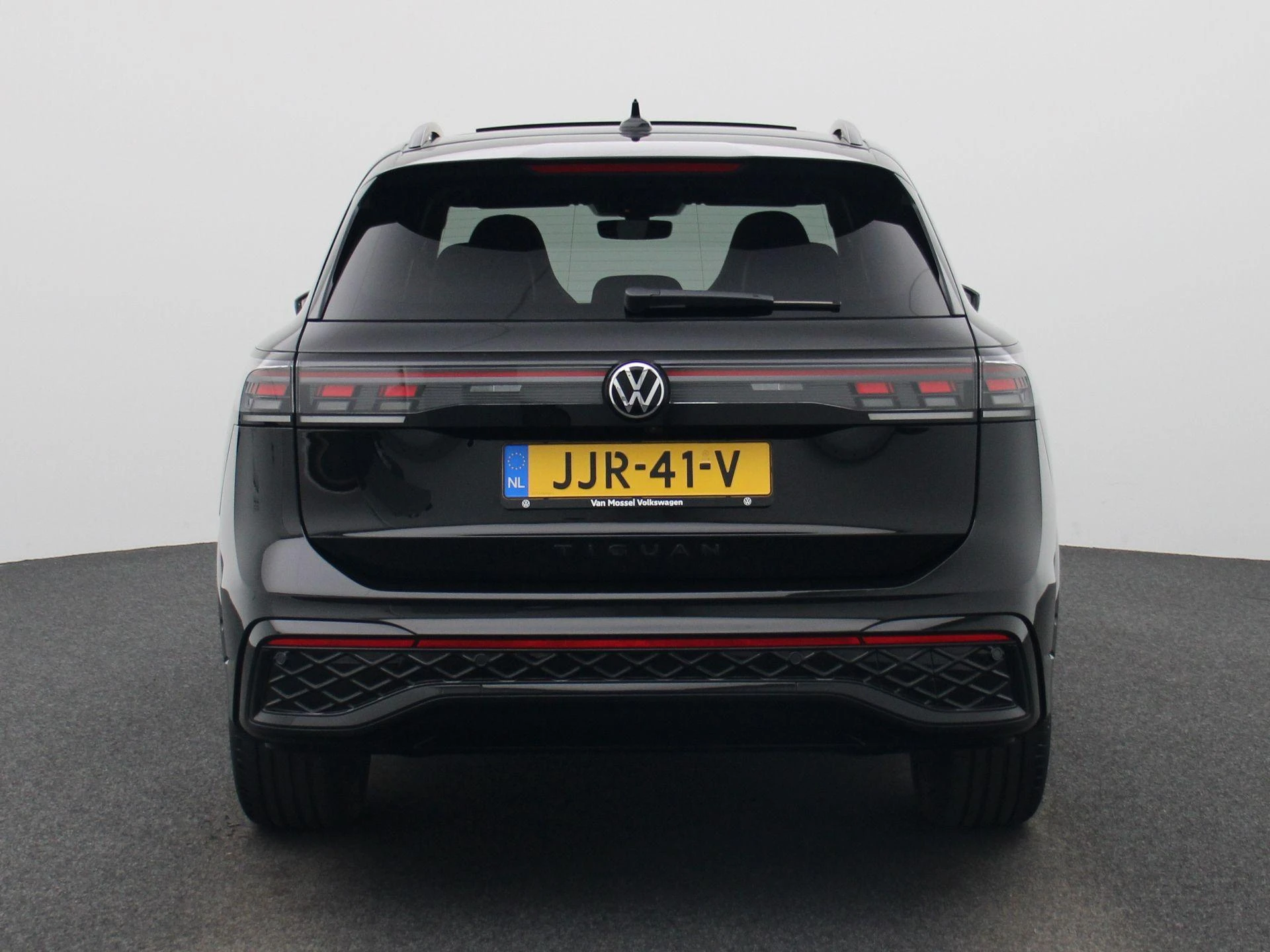 Volkswagen Tiguan 1.5 eHybrid R-Line Edition 204 PK|