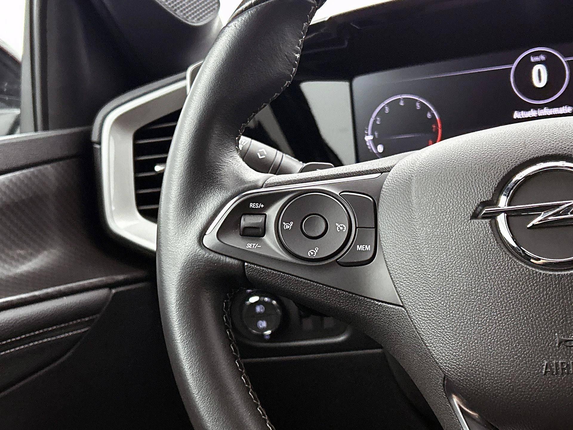 Opel-Mokka-image-5