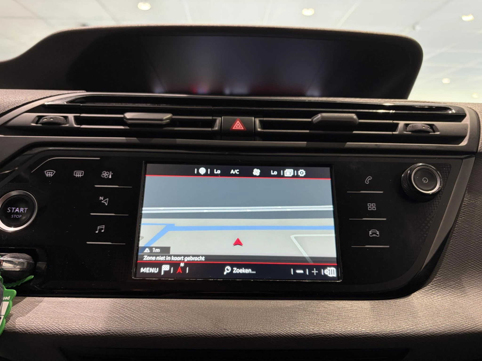 Citroën-C4 Spacetourer-image-16