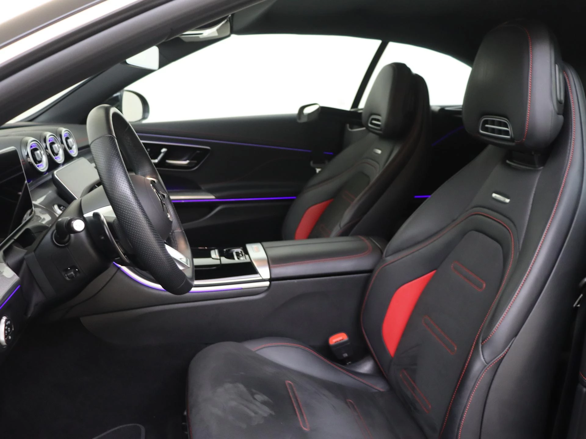 Mercedes-Benz-CLE-image-3