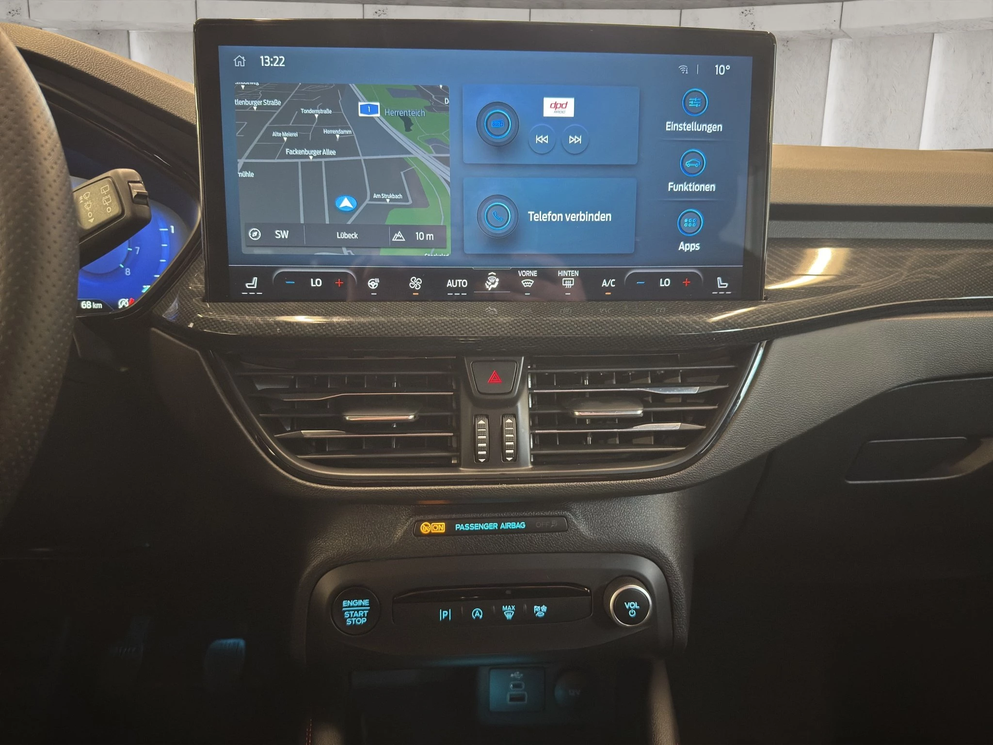 Ford Focus ST-Line X Turnier LED AHK ACC RFK GJR SHZ