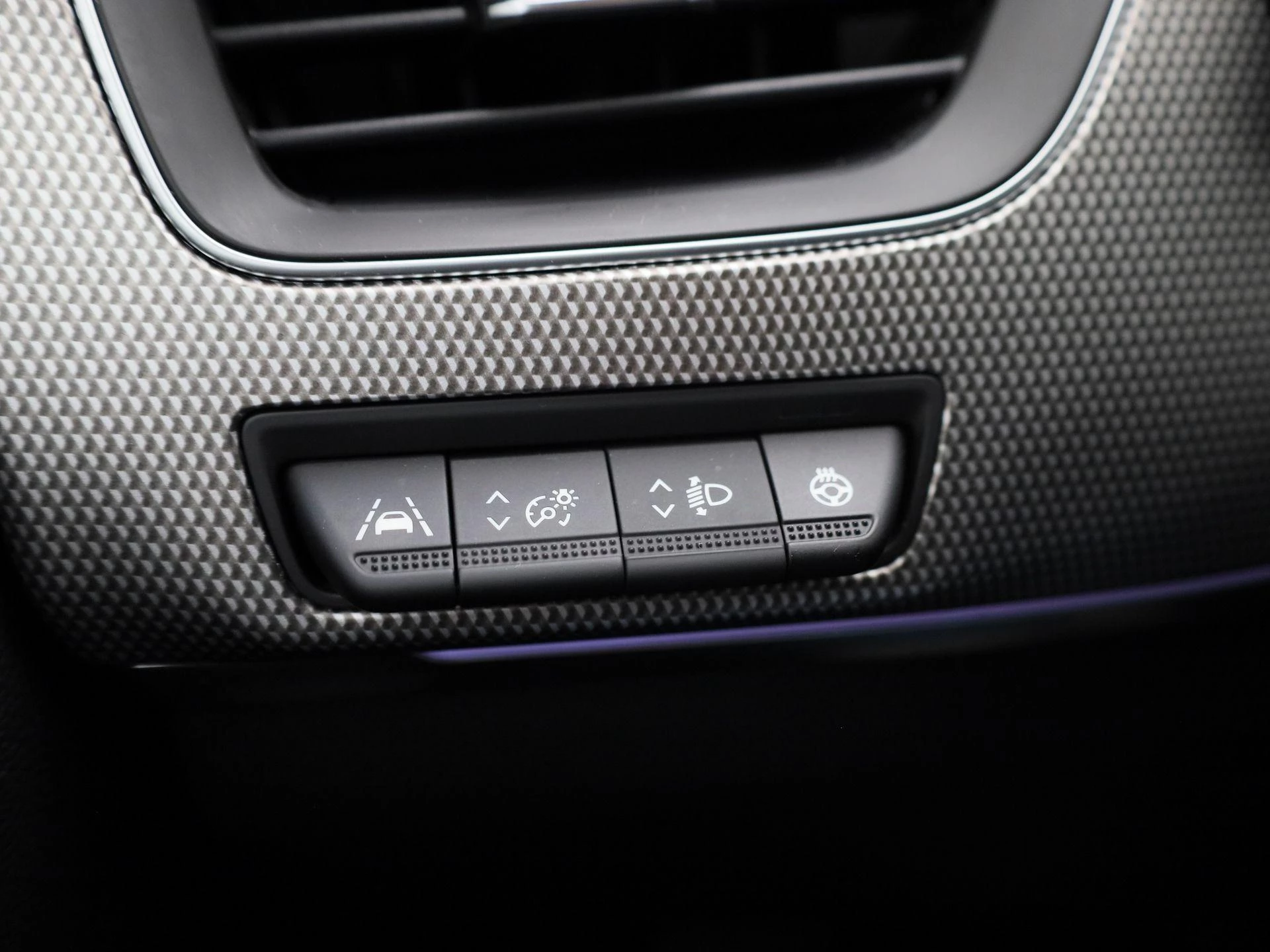 Renault-Arkana-image-25