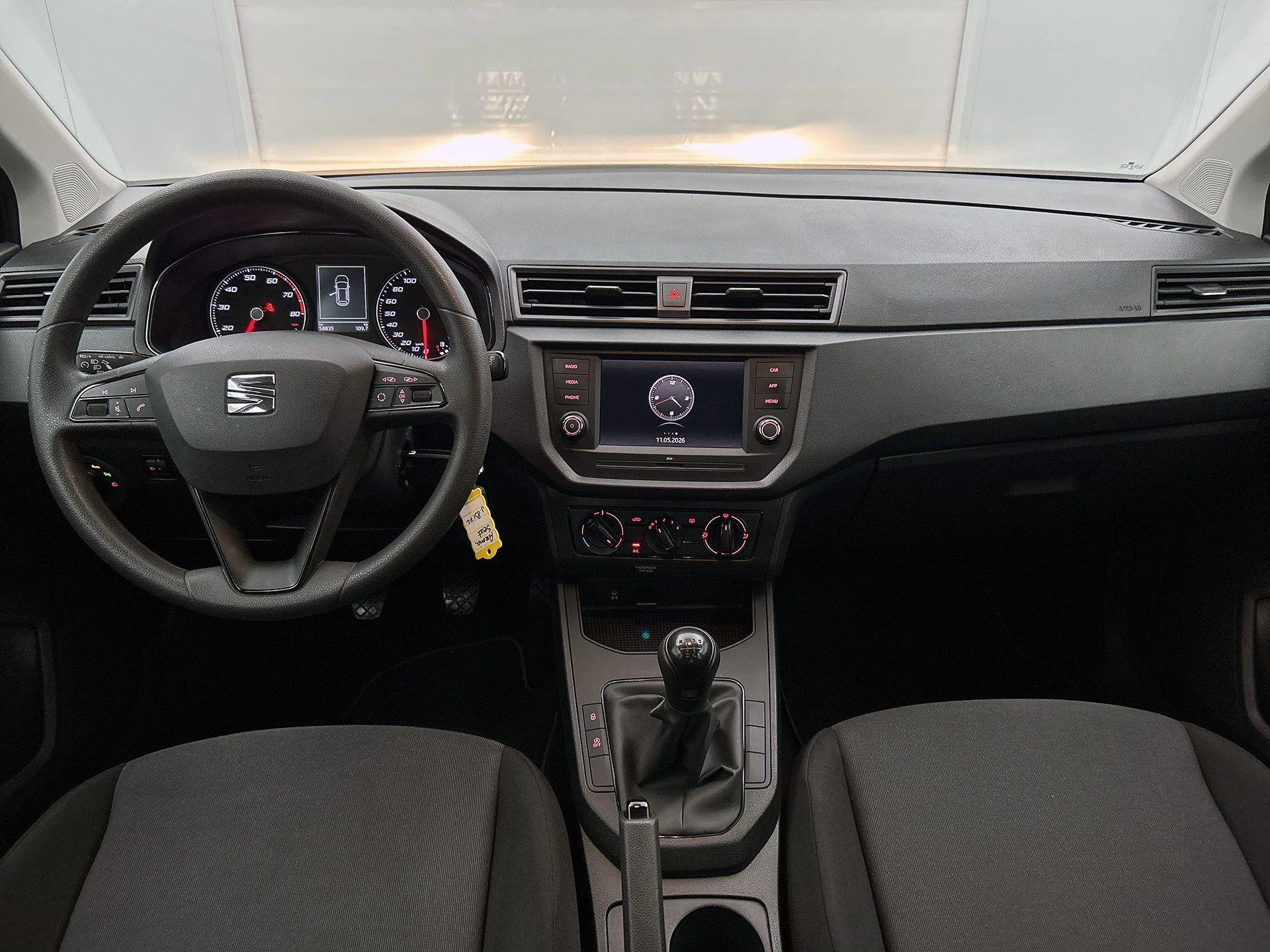 SEAT-Arona-image-16