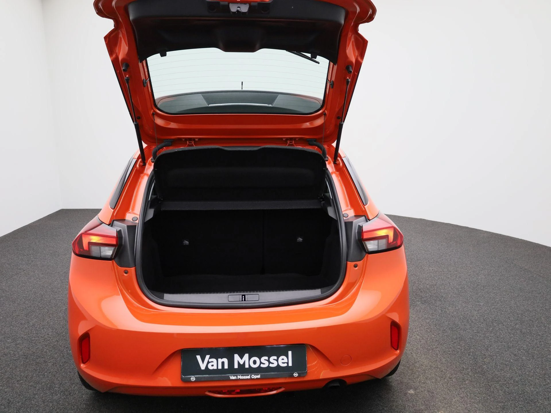 Opel-Corsa-image-10