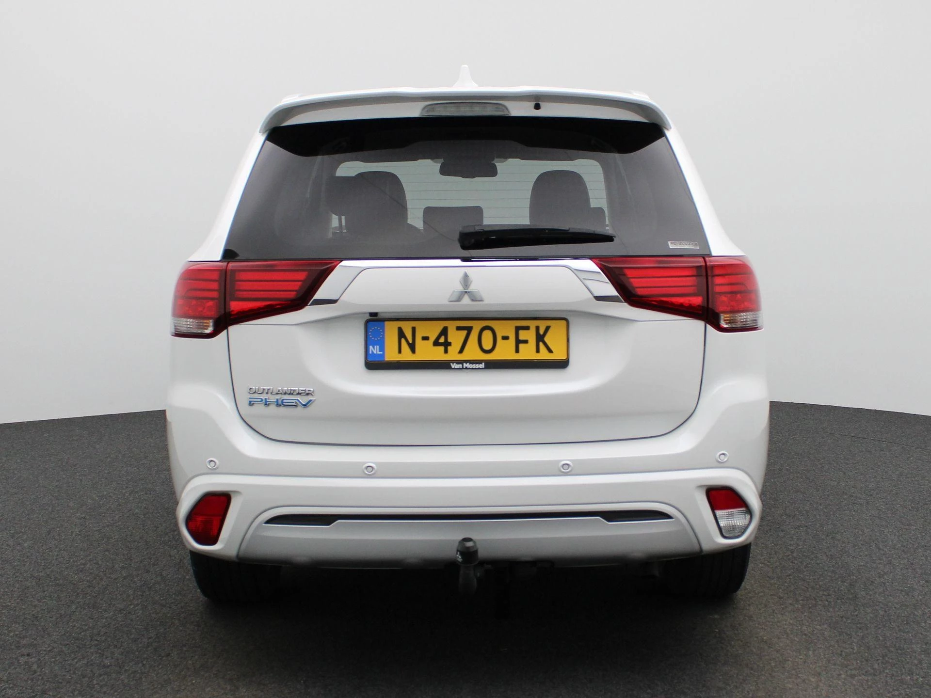 Mitsubishi-Outlander-image-4