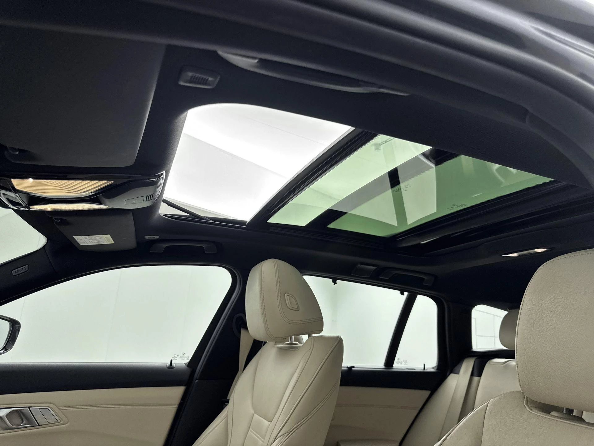 BMW 3 Serie Touring 320i Executive Edition