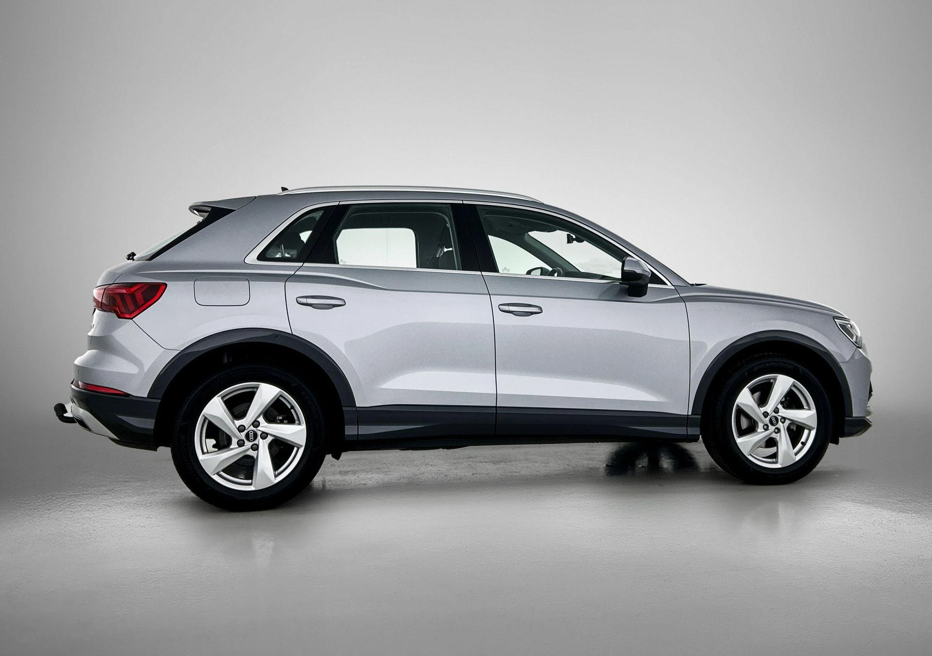 Audi-Q3-image-3