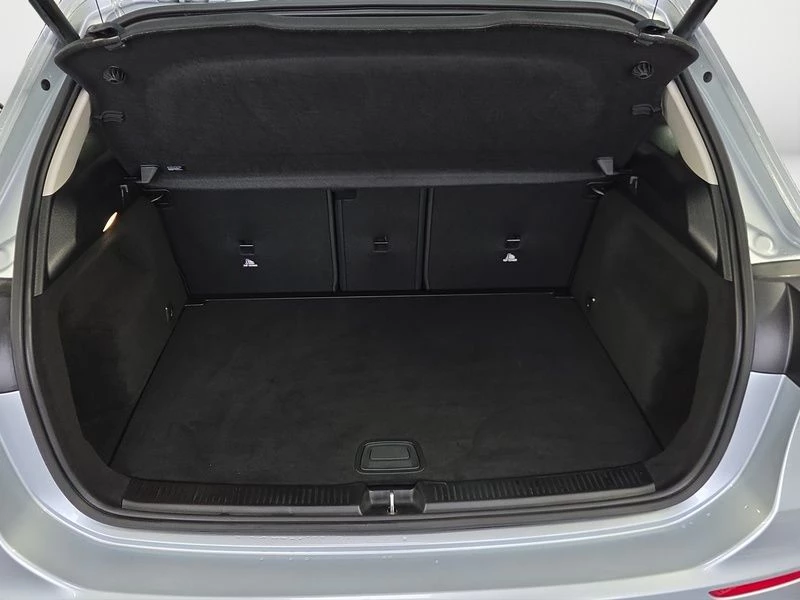 Mercedes-Benz B-Klasse 200 PROGRSSIVE ADVANCED+ 360° AHK SITZHEIZUNG