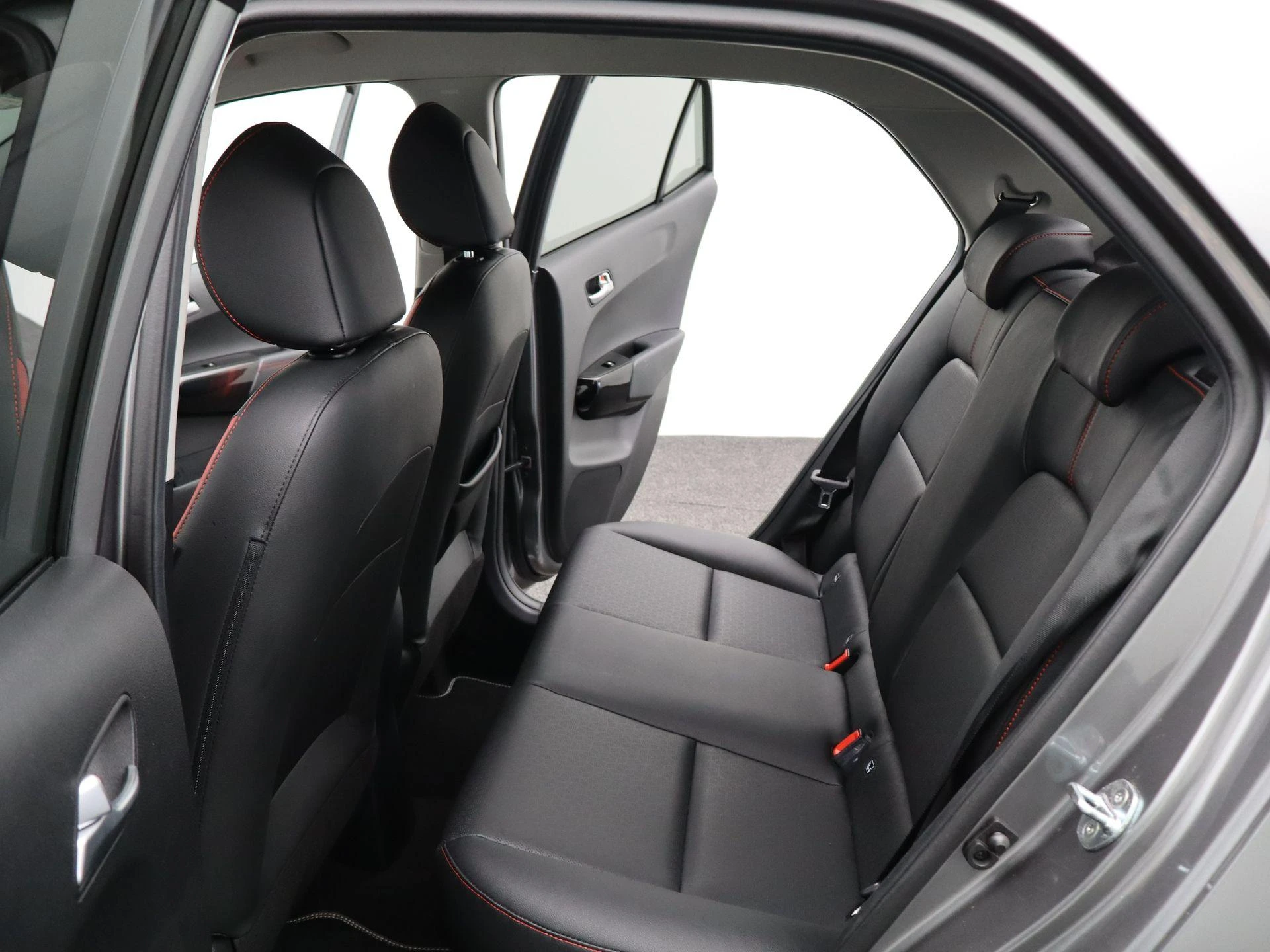 Kia-Picanto-image-11