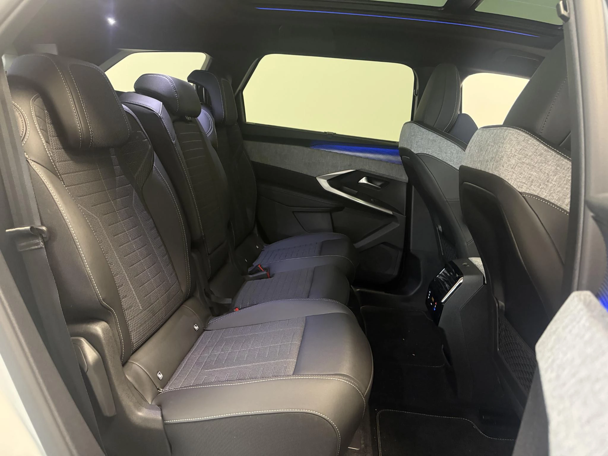Peugeot-5008-image-6