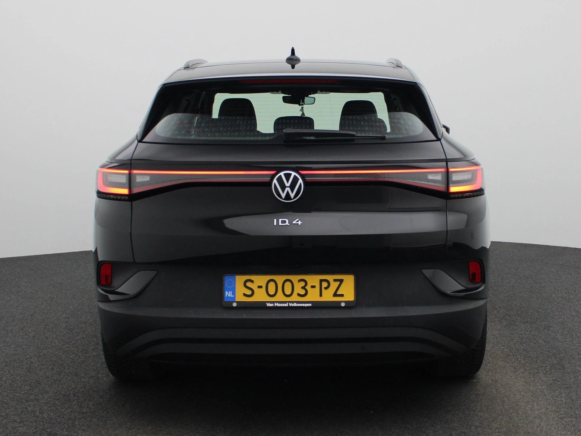 Volkswagen-ID.4-image-3