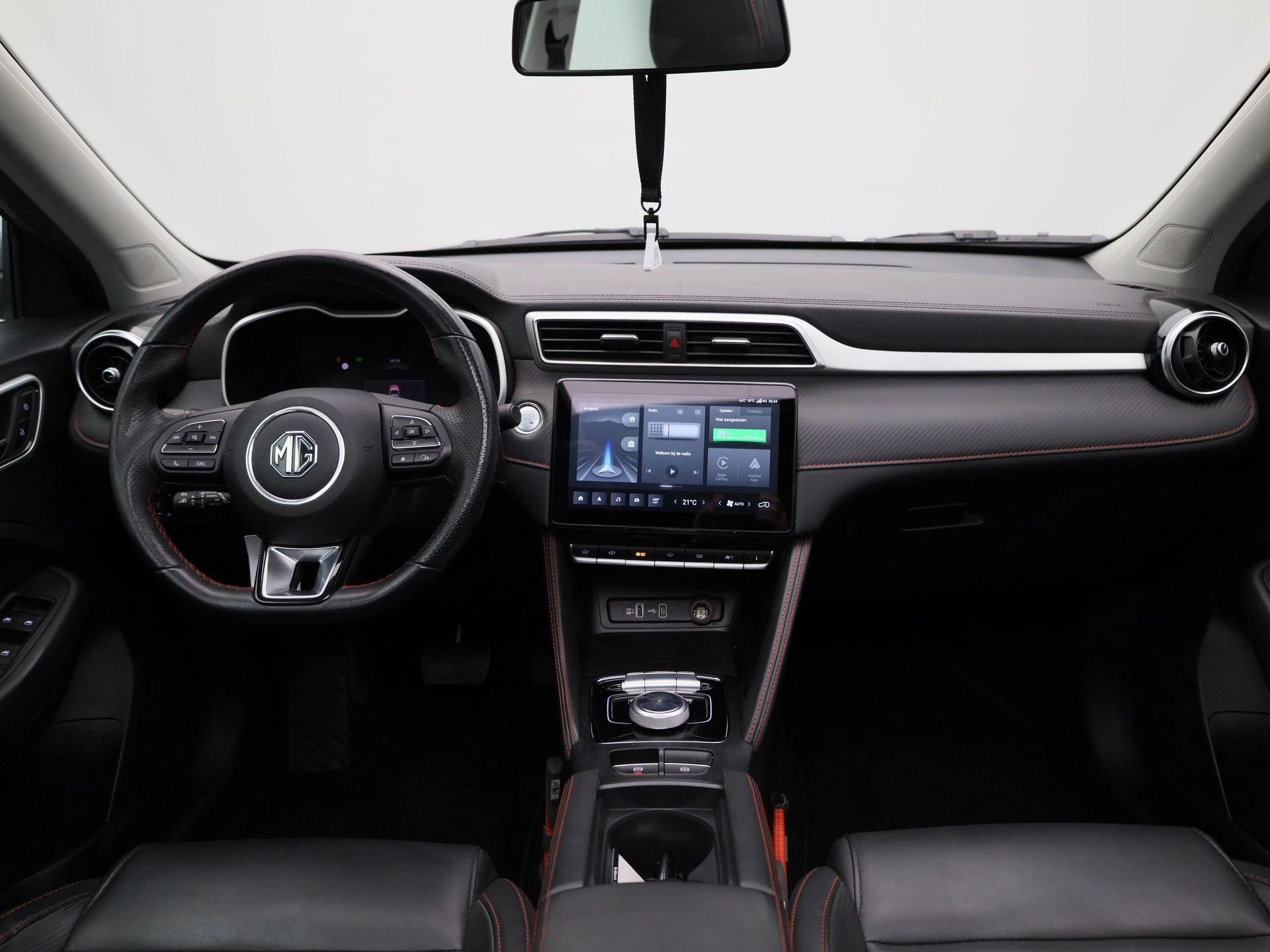 MG-ZS EV-image-36