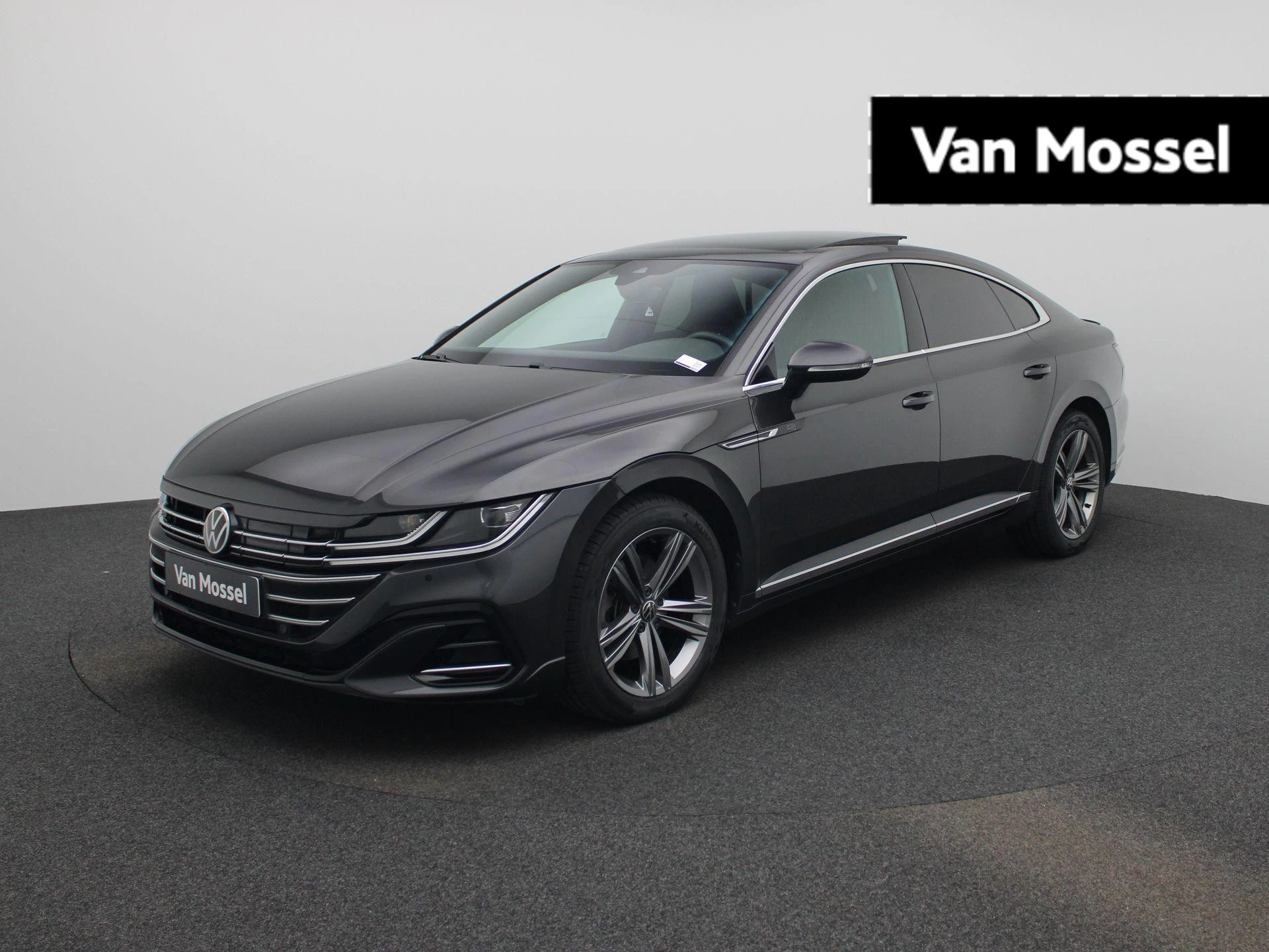 Volkswagen-Arteon-image-0