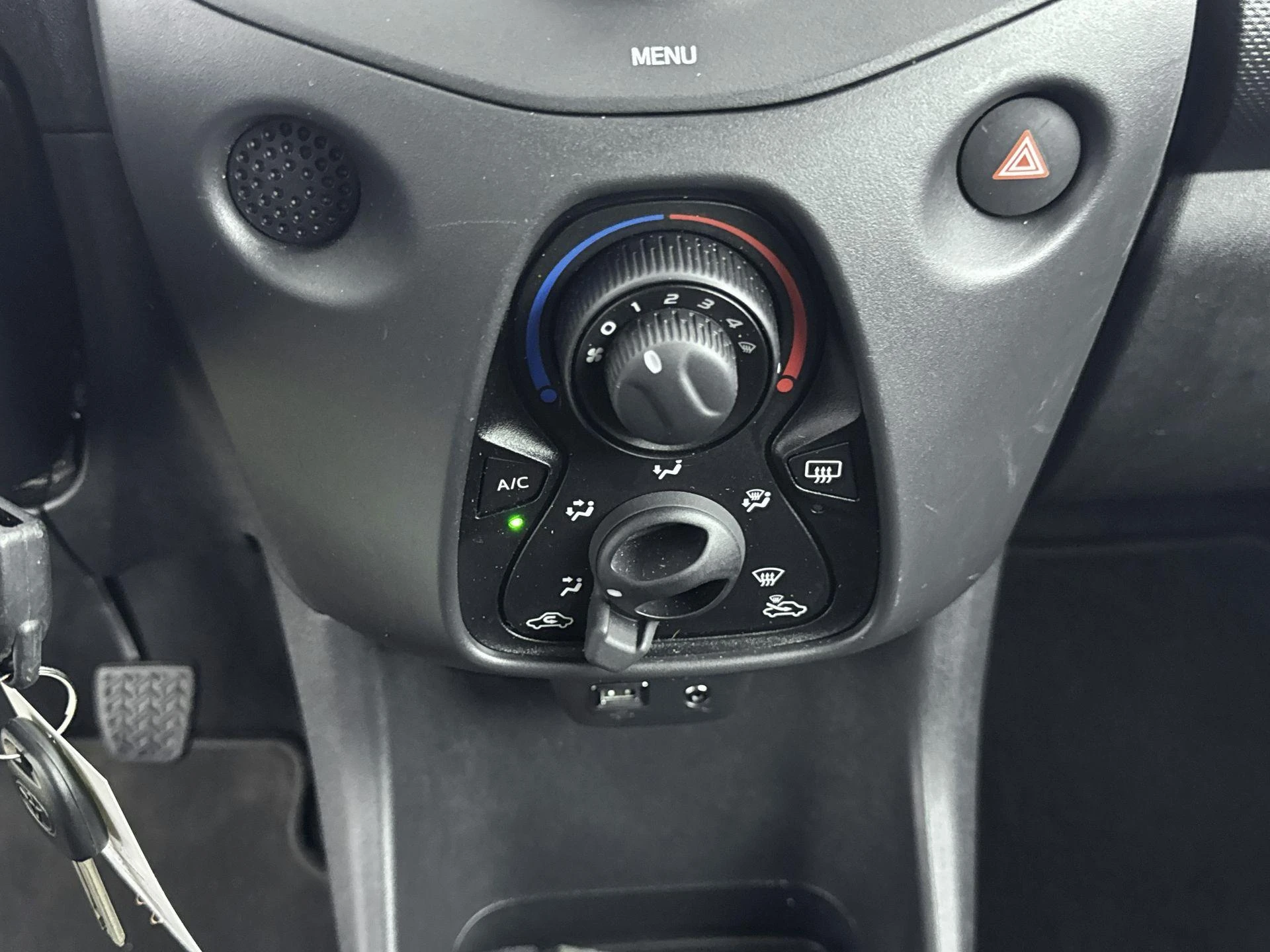 Toyota-Aygo-image-16