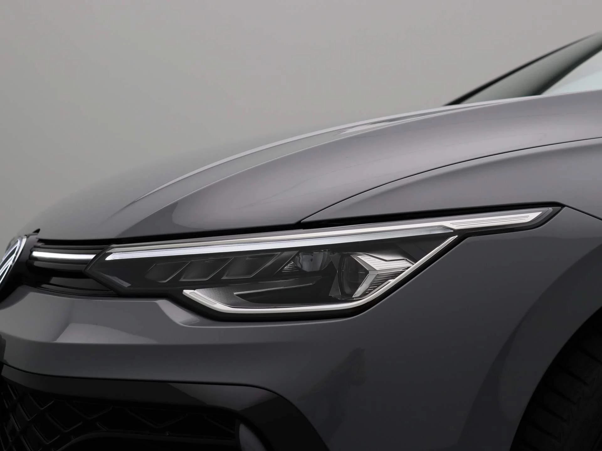 Volkswagen-Golf-image-14