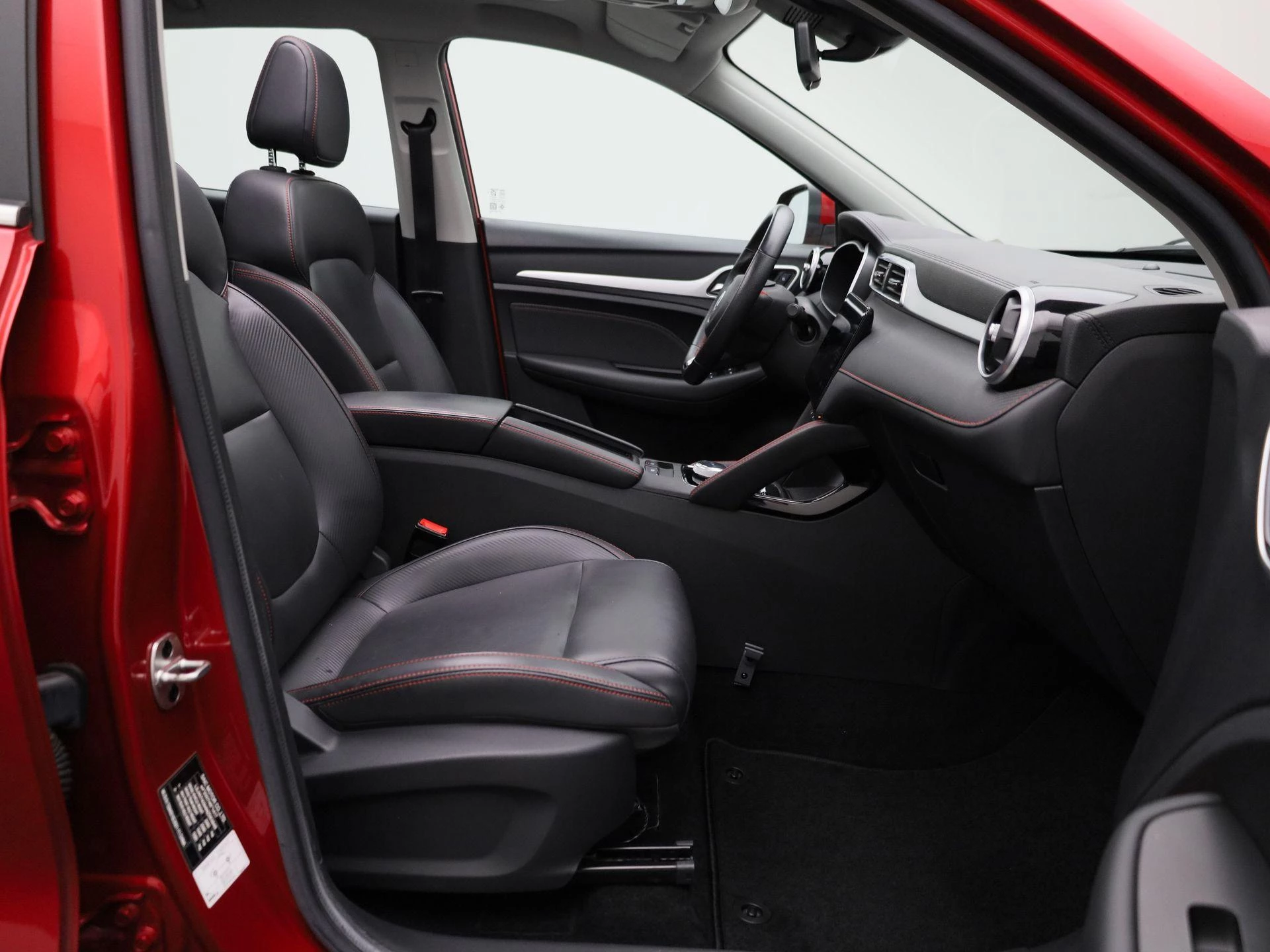 MG-ZS EV-image-34
