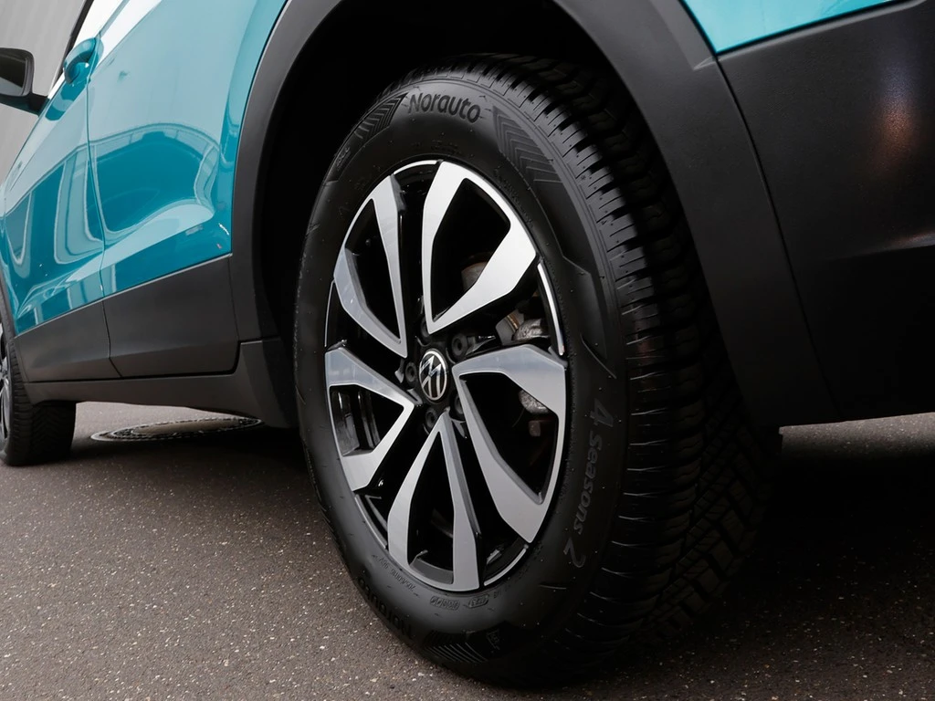 Volkswagen-T-Cross-image-7
