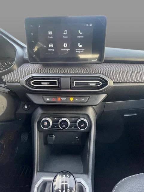 Dacia-Sandero-image-12