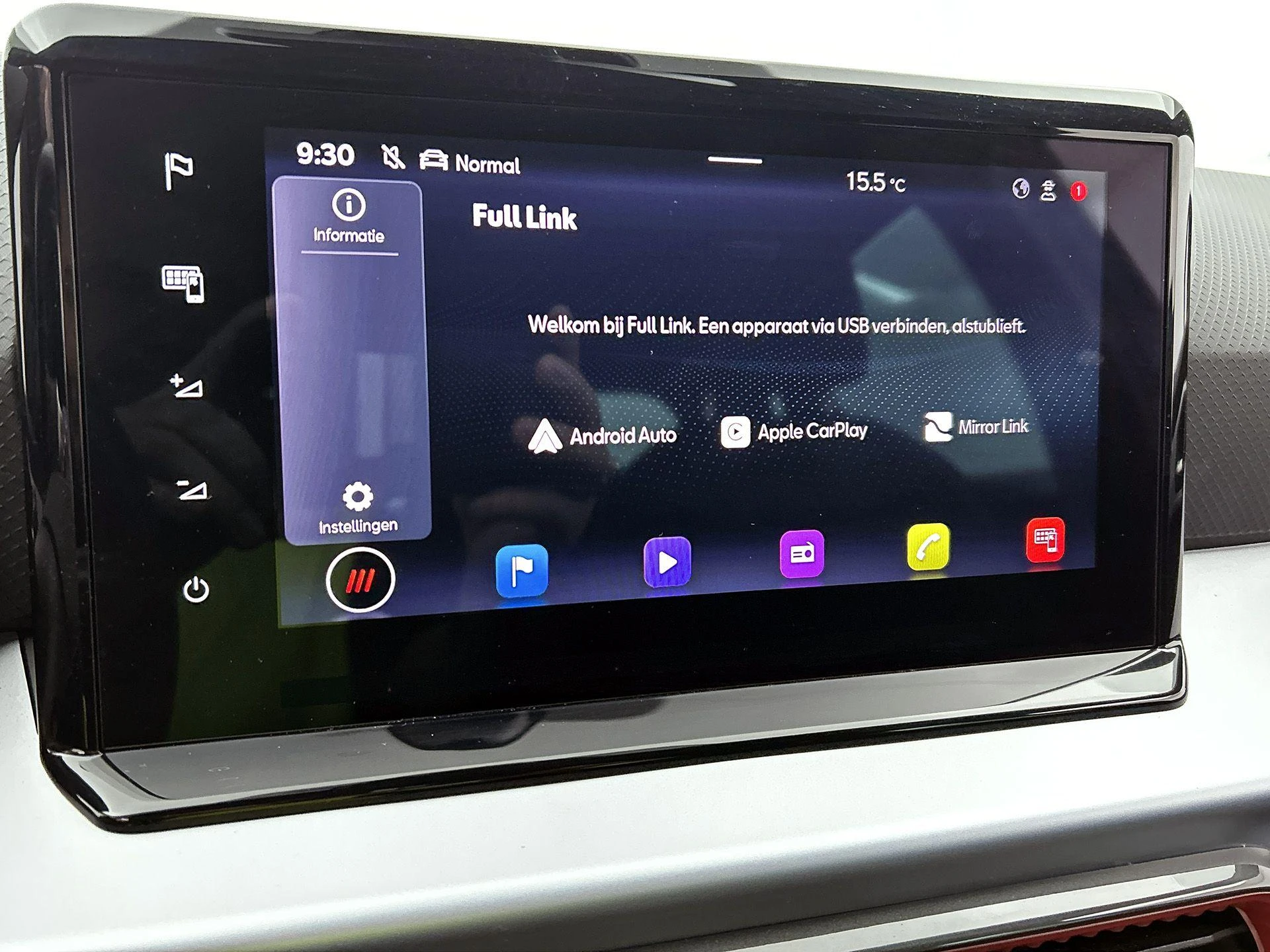 SEAT-Arona-image-20