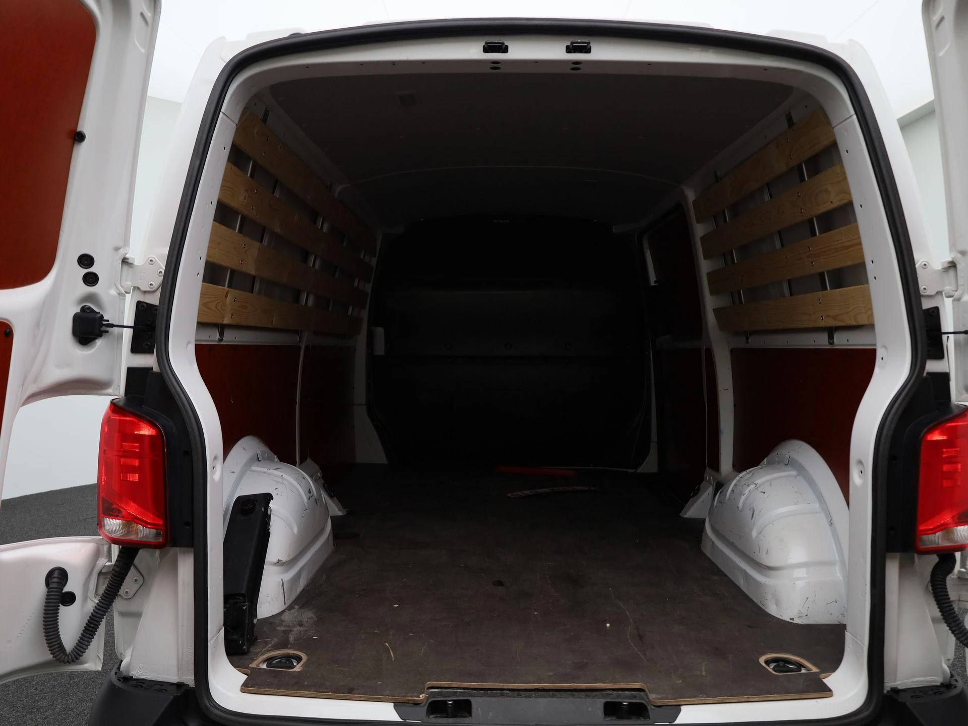 Volkswagen Transporter 2.0 TDi SCR BMT 81/110 SWB 2.8T