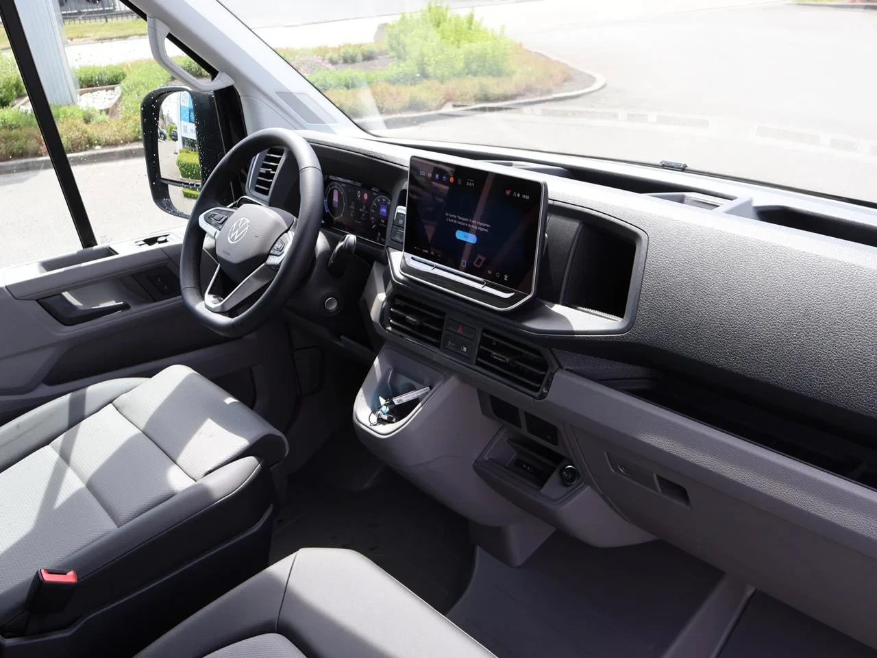 Volkswagen Crafter 35 Fou Mwb Hr Dsl Crafter 2.0 CR TDi L3H3 RWD (EUVI-E) Aut. *DEMO*