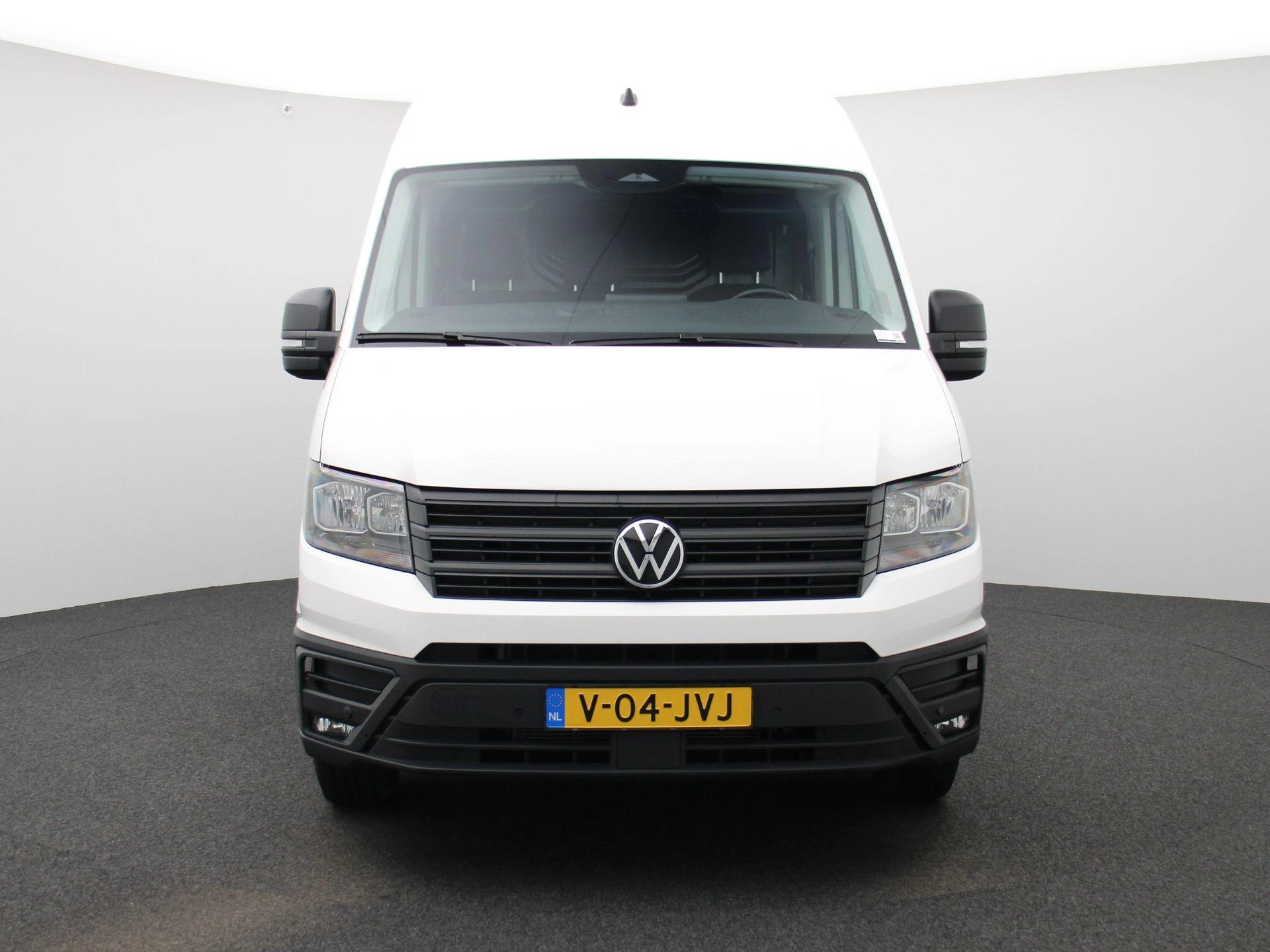 Volkswagen-Crafter-image-2