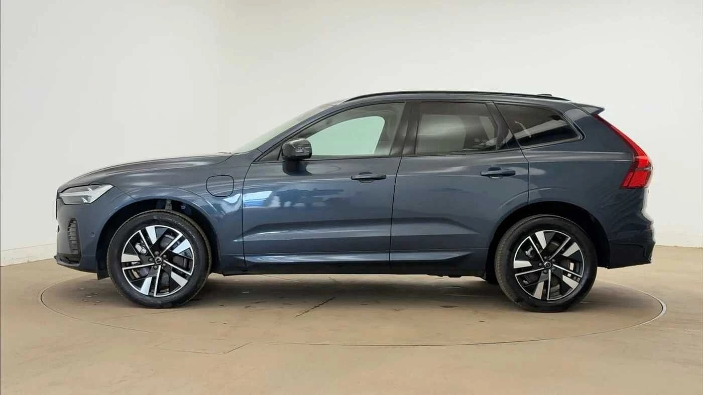 Volvo XC60 T6 AWD PHEV Electric/Petrol Plus Dark