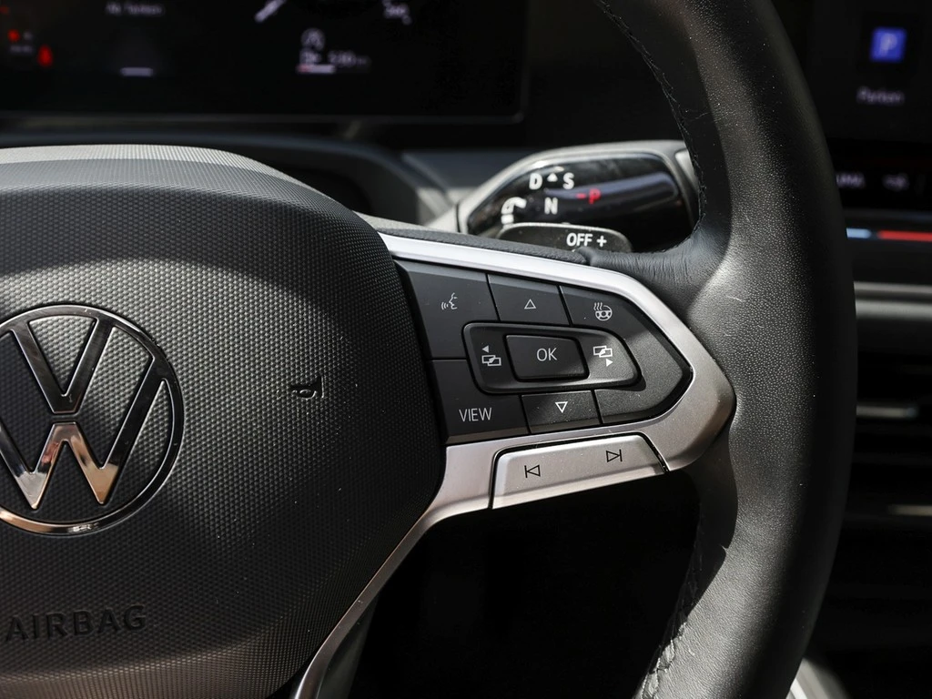 Volkswagen-Passat-image-15