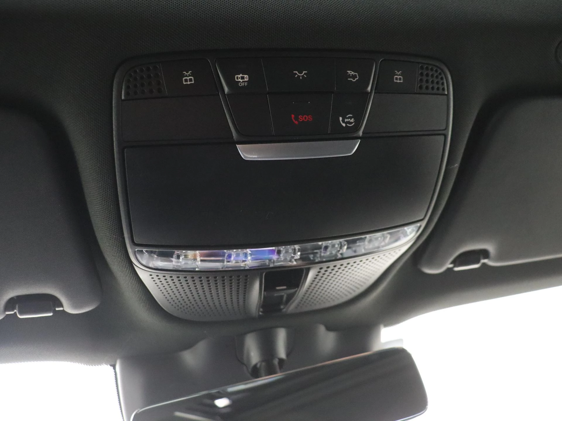 Mercedes-Benz-GLC-image-22