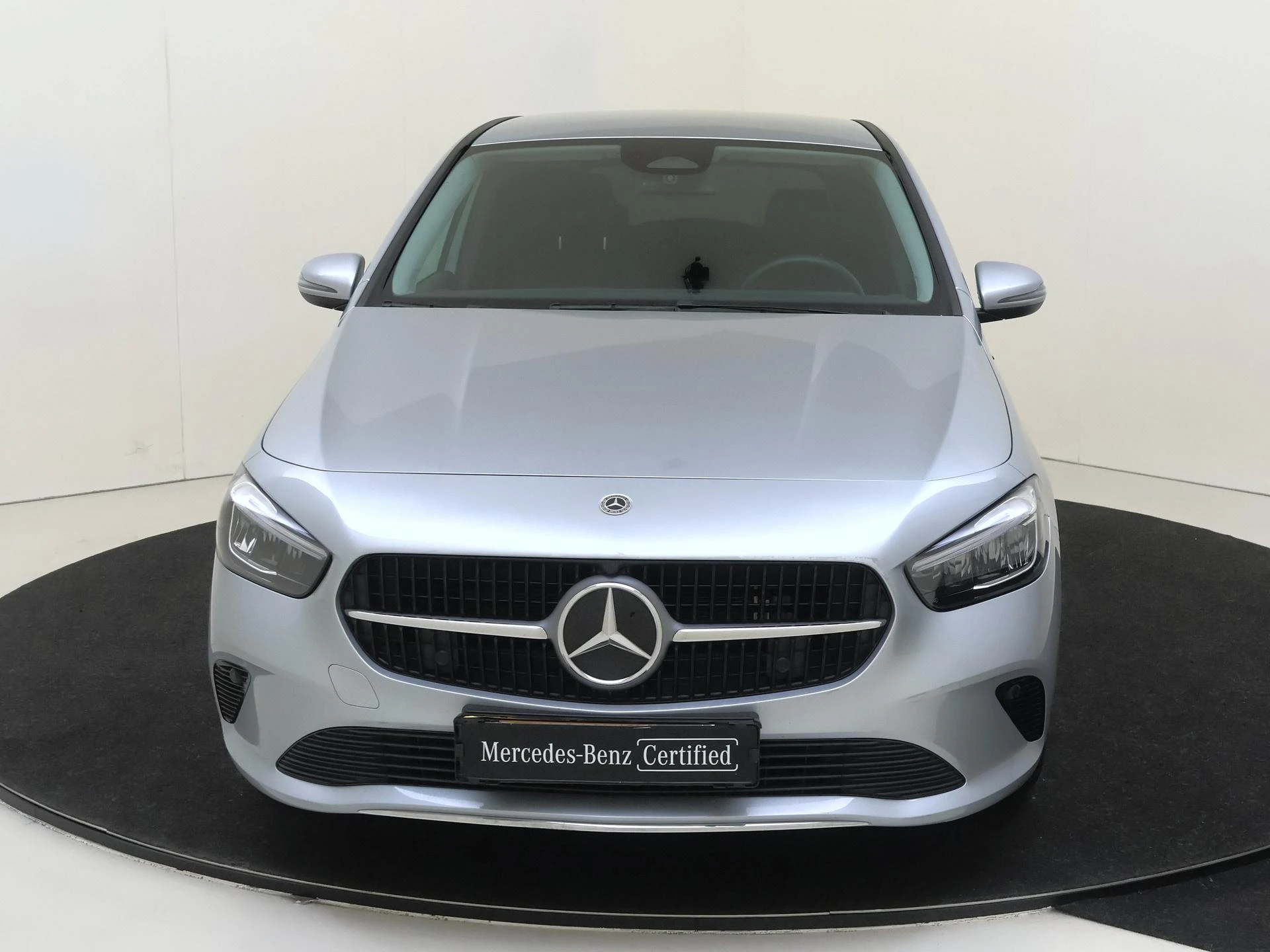 Mercedes-Benz-B-Klasse-image-5
