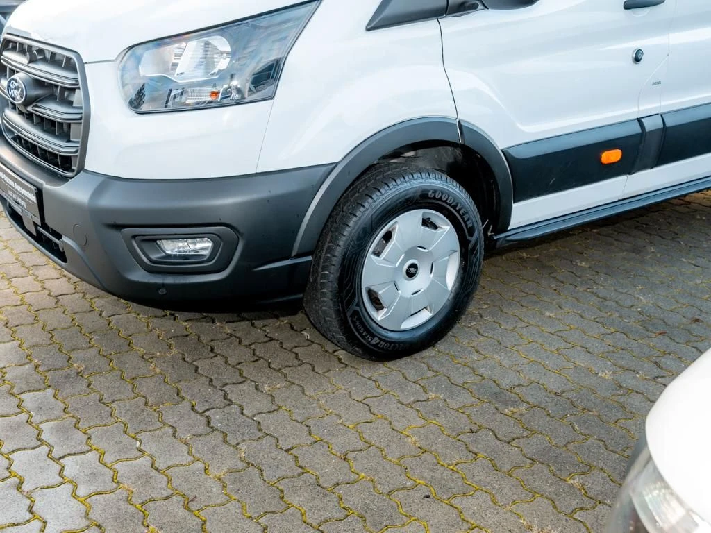 Ford-Transit-image-5