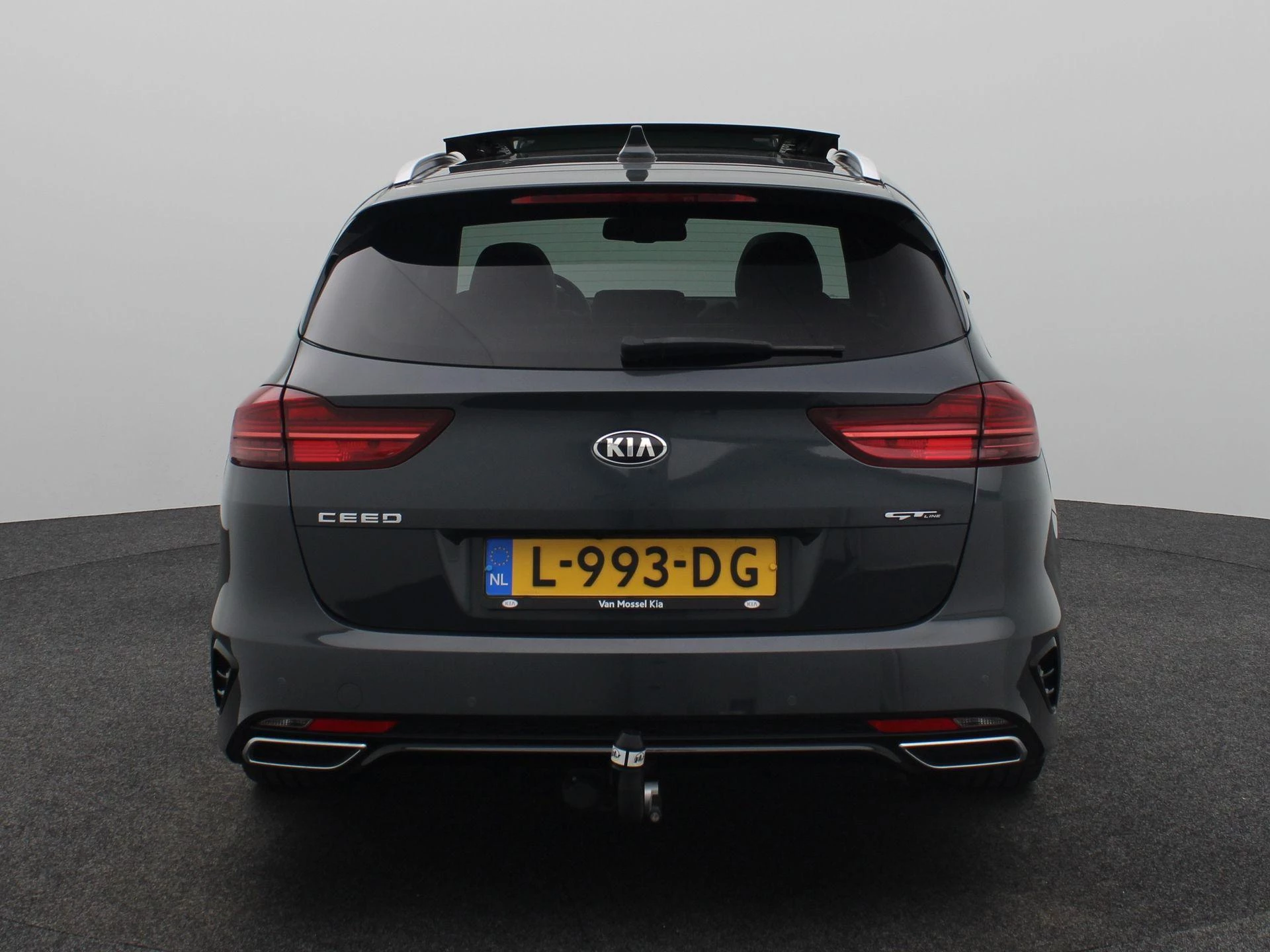 Kia-Ceed Sportswagon-image-43