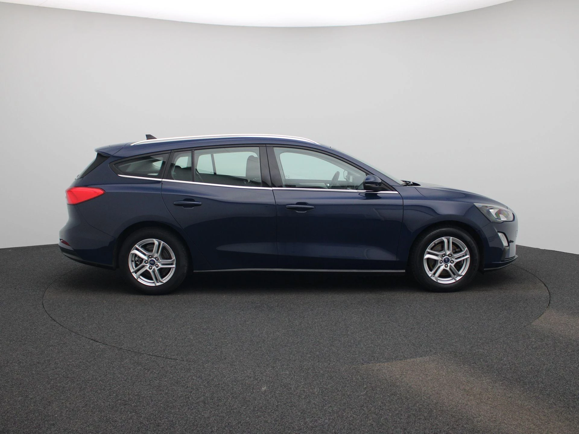 Ford Focus Wagon 1.0 EcoBoost Trend Edition Business