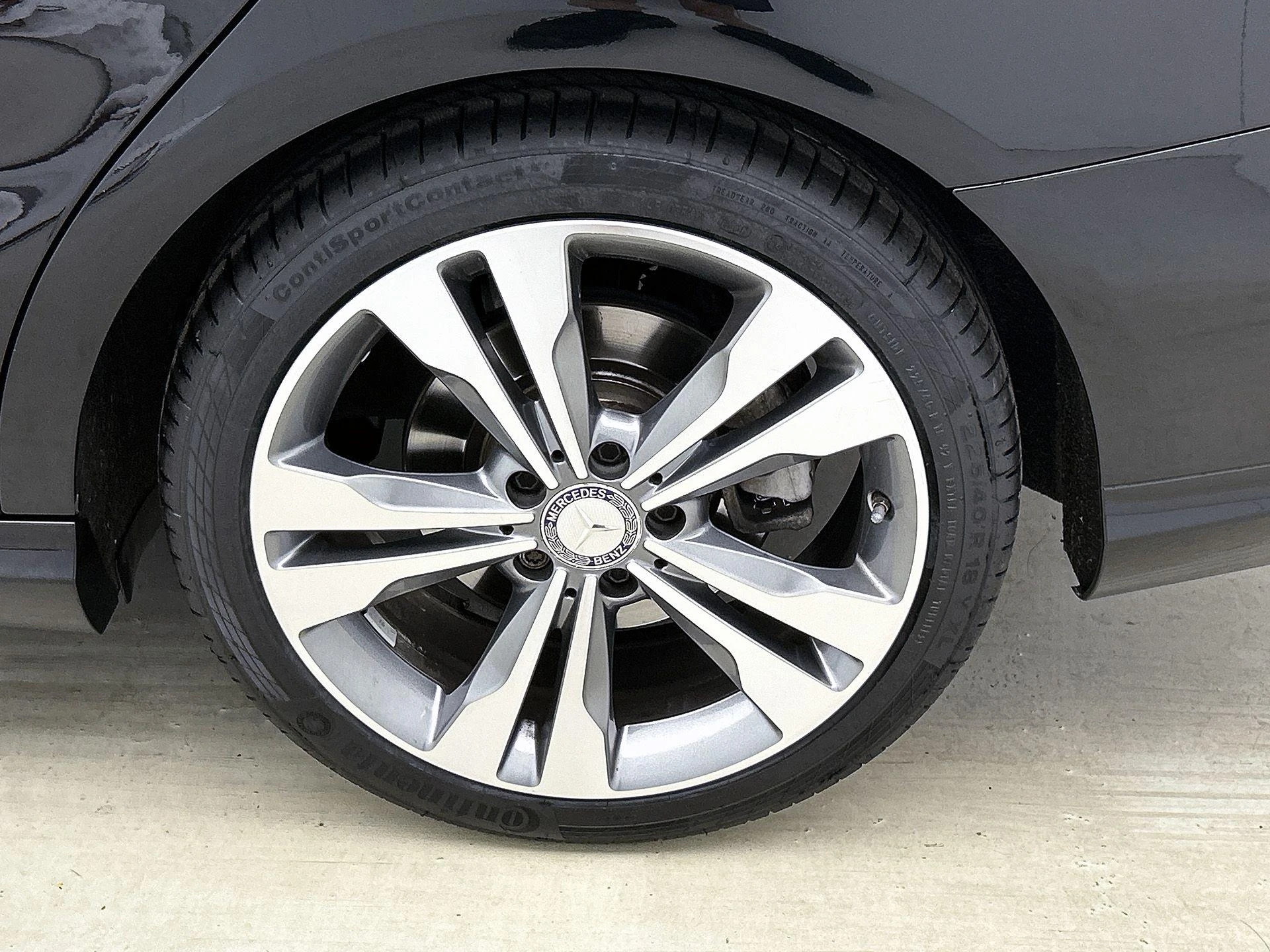 Mercedes-Benz-CLA-image-36