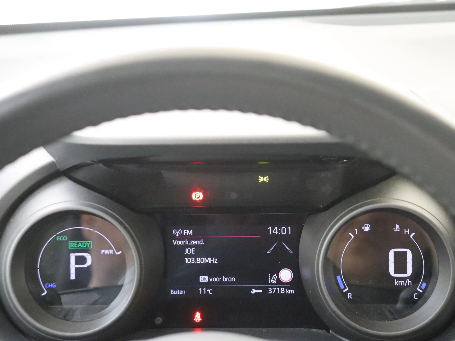 Toyota-Yaris-image-11