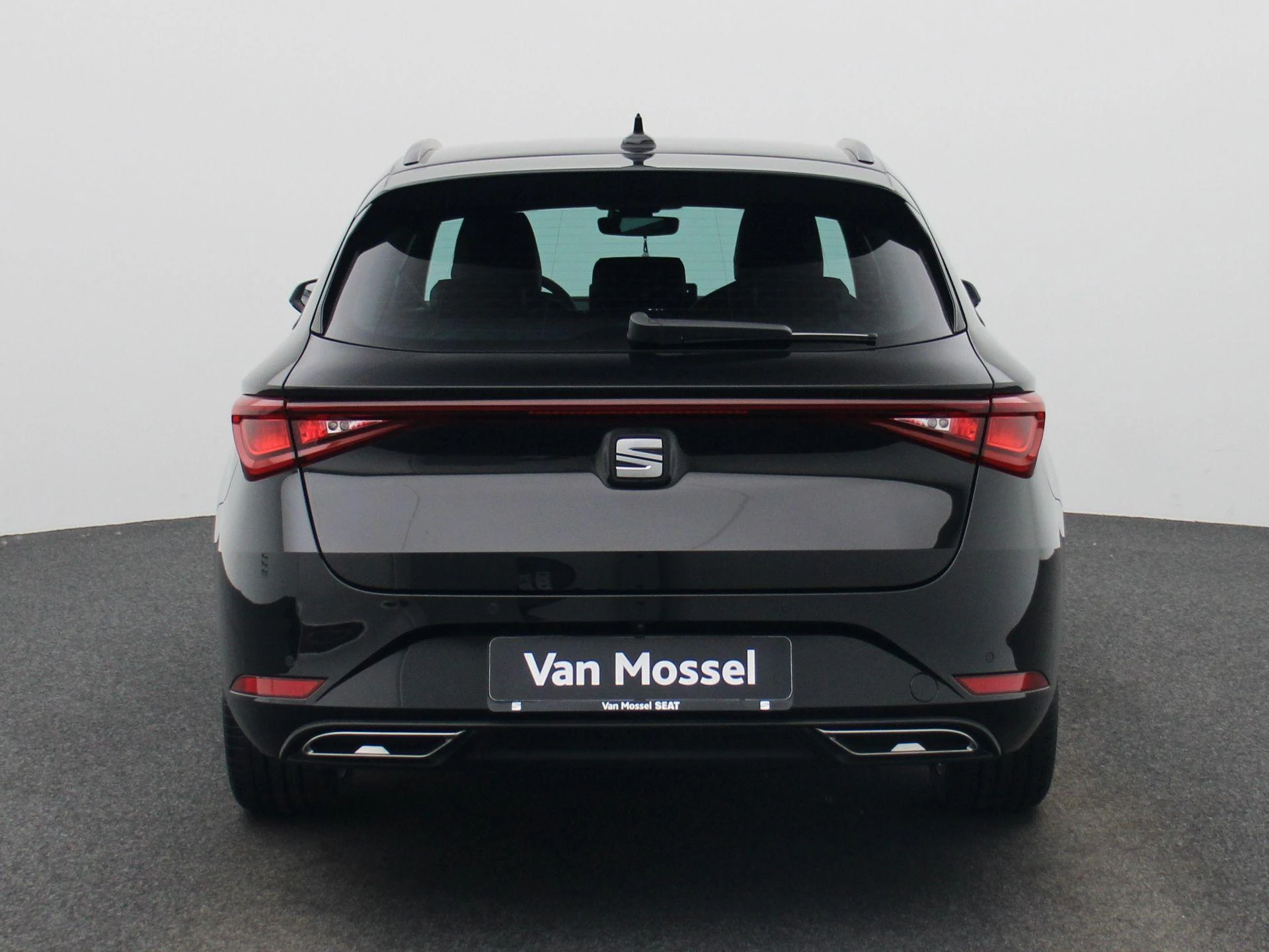 SEAT Leon Sportstourer 1.5 TSI e-Hybrid FR Business