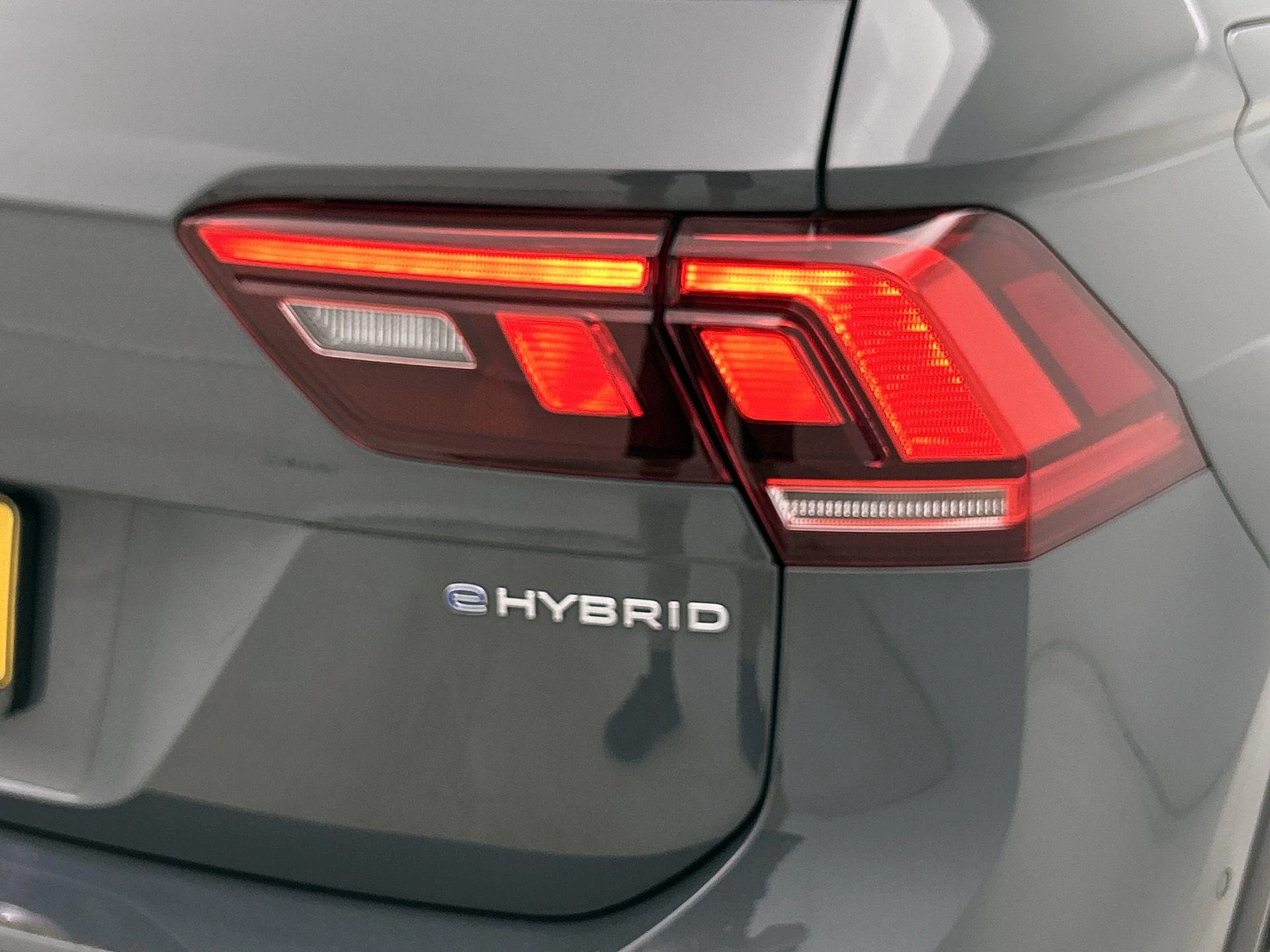 Volkswagen Tiguan 1.4 TSI eHybrid R-Line Business
