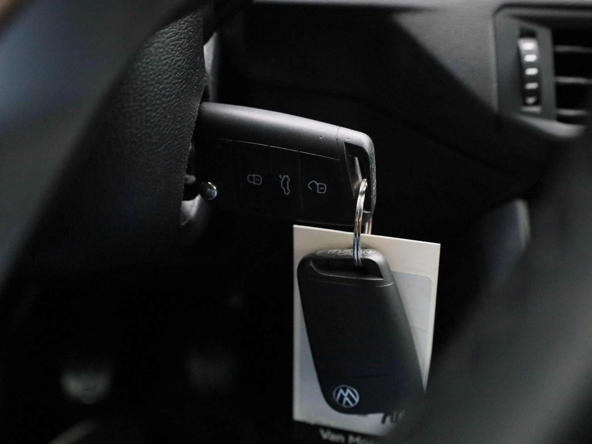 Volkswagen-Taigo-image-22