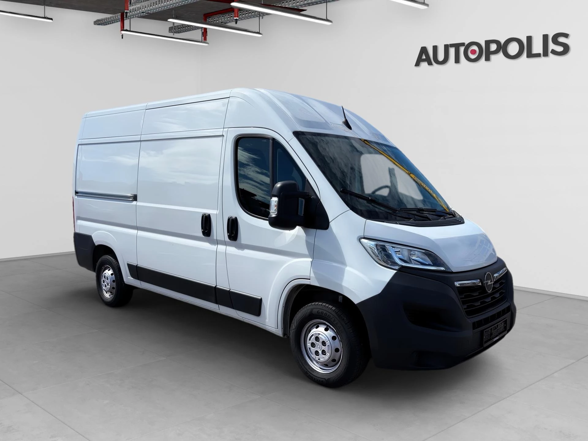 Opel Movano 35 2.2 Turbo D S/S VI-E 140 MT6 L2